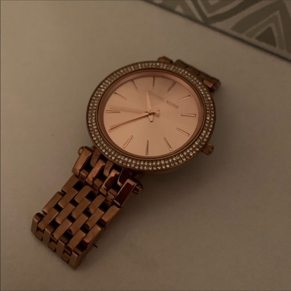 Michael Kors Rose Gold Darci Watch🌟 - Picture 5 of 6